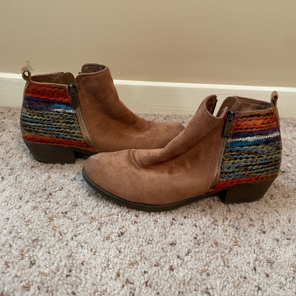 Brown Suede Ankle Boots with Multicolor Knit Detail